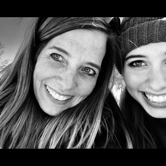 Meet your Posher!! - Picture 2 of 3